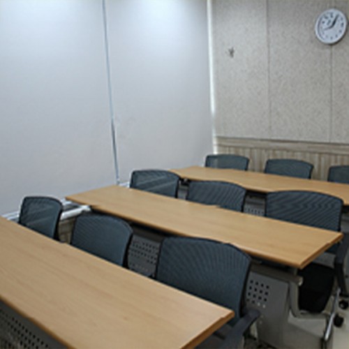 바나나룸[8인]